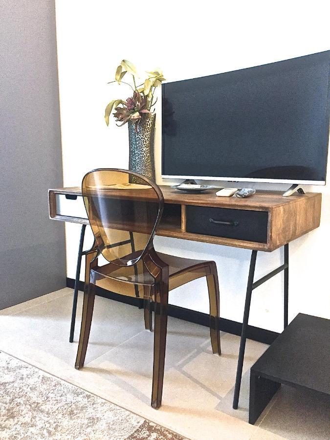 Residenza Santa Lu B&B Napoli Bagian luar foto