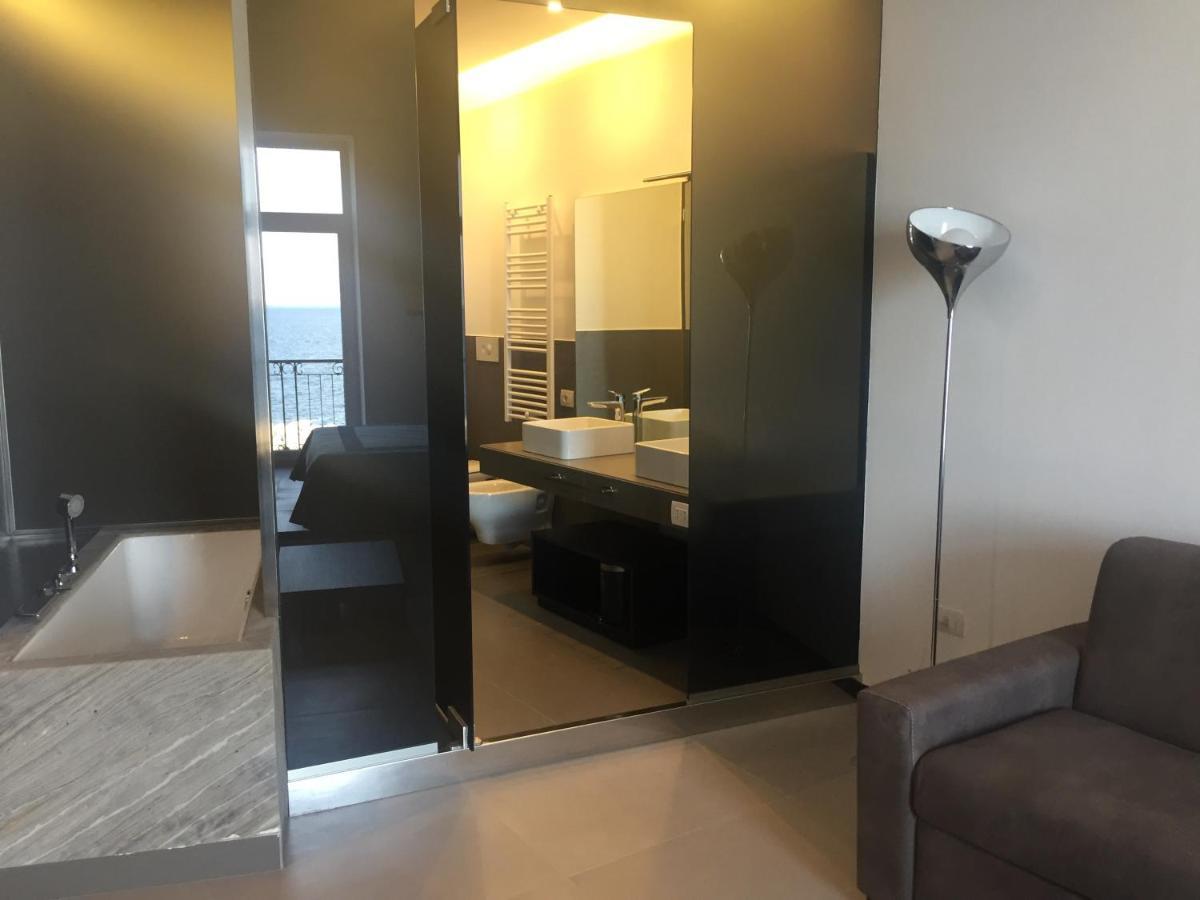 Residenza Santa Lu B&B Napoli Ruang foto